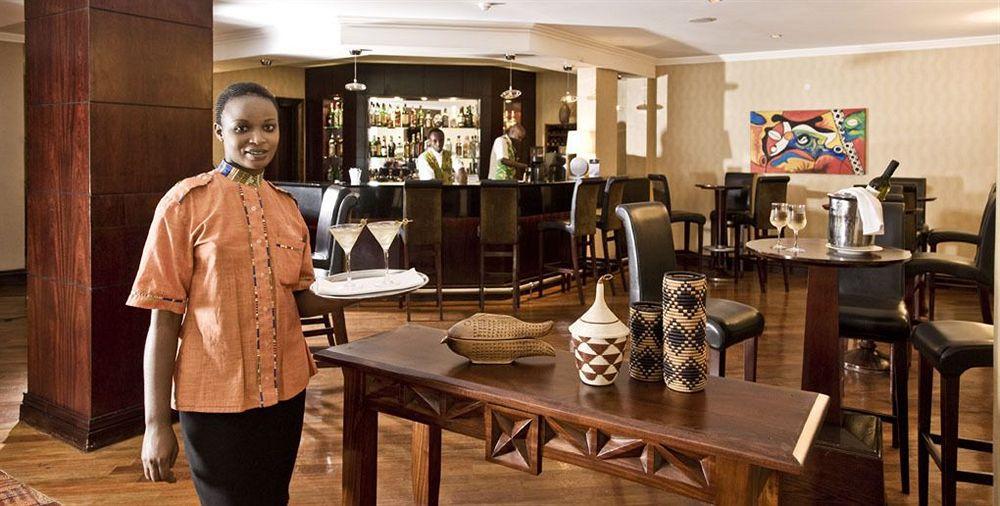 Kigali Serena Hotel Ресторан фото